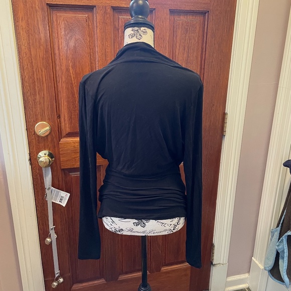 Cabi Cross Tee - Medium - Picture 4 of 7